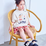 Quick & Easy World Outfit (T-shirt + Shorts)